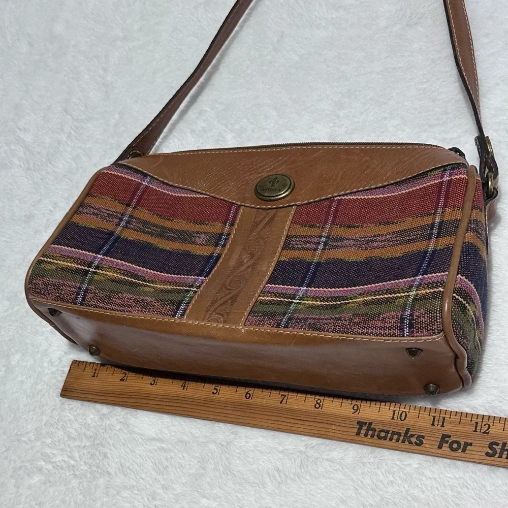 Antigua Pro Cuero Guatemala Woven Tapestry & Leather Handbag - Picture 9 of 11